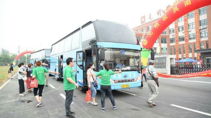 光明家具915南京工廠嗨購會回顧，選購實(shí)木家具就到工廠看一看