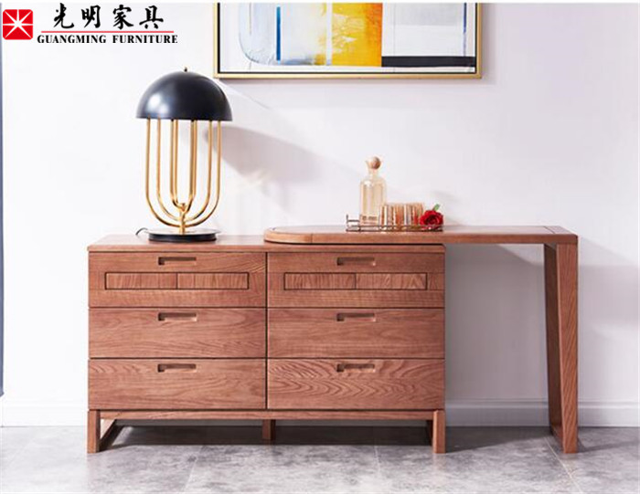 它保護(hù)了你的實(shí)木家具，你也應(yīng)該好好保護(hù)它
